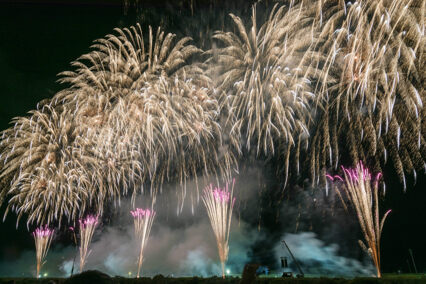 图集 日本三大花火大会之一来了 错过等一年