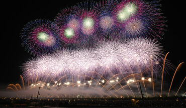 图集 日本三大花火大会之一来了 错过等一年